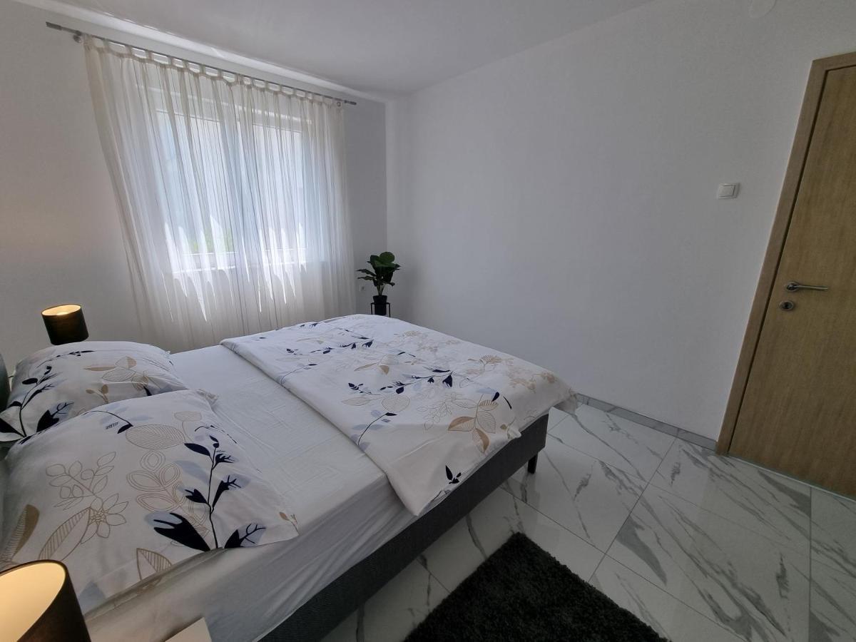Apartman Striga Цриквениця Екстер'єр фото